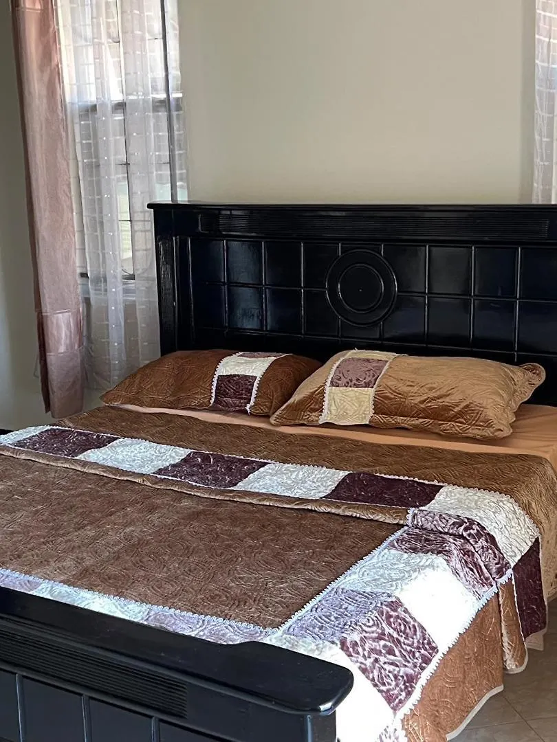 Jemmy'S Bnb Kampala Homestay